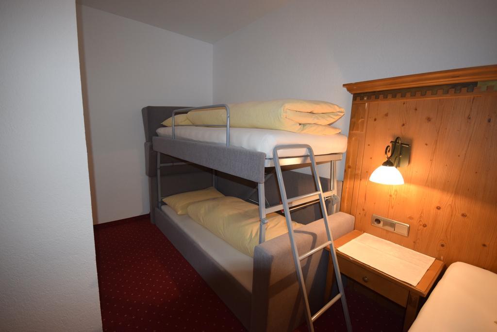 Haus Marina Apartment Solden Phòng bức ảnh